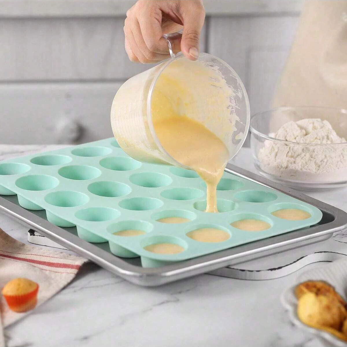 24 홀 케이크 금형 실리콘 비누 쿠키 컵케익 Bake - Soap Making Jug 리뷰 및 가격